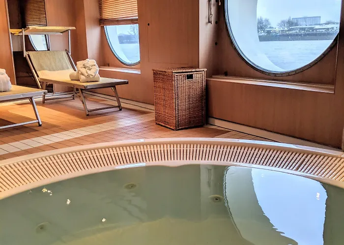 Ms Select Bellejour - Frankfurt Frankfurt am Main