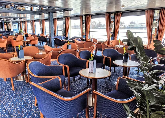 Ms Select Bellejour - Frankfurt 4*